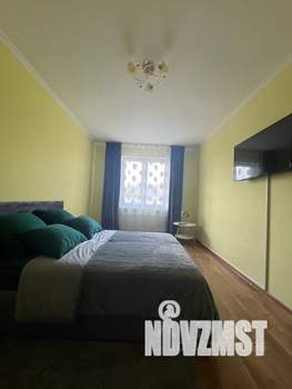 1-к квартира, посуточно, 42м2, 4/7 этаж