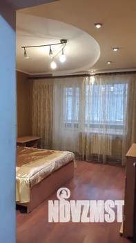 2-к квартира, посуточно, 47м2, 1/5 этаж