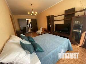 1-к квартира, посуточно, 38м2, 1/1 этаж