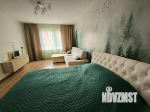 1-к квартира, посуточно, 40м2, 3/10 этаж