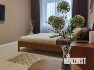 1-к квартира, посуточно, 40м2, 1/8 этаж