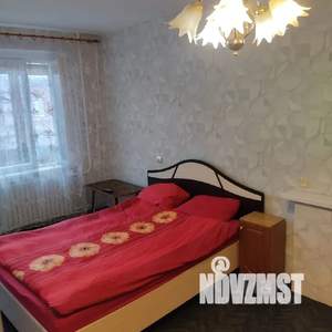 1-к квартира, посуточно, 40м2, 3/5 этаж