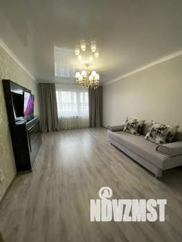 1-к квартира, посуточно, 42м2, 9/9 этаж