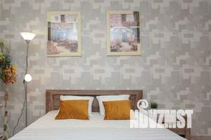 3-к квартира, посуточно, 102м2, 1/1 этаж