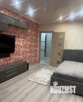 1-к квартира, посуточно, 45м2, 4/8 этаж