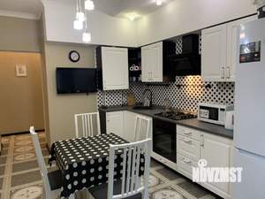 2-к квартира, на длительный срок, 80м2, 1/10 этаж