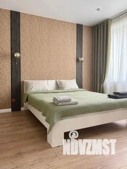 1-к квартира, посуточно, 43м2, 4/10 этаж