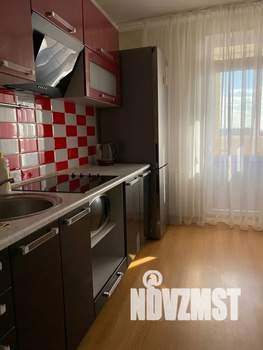 1-к квартира, посуточно, 40м2, 16/17 этаж