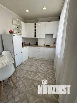 1-к квартира, посуточно, 27м2, 7/10 этаж