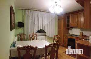3-к квартира, на длительный срок, 110м2, 2/5 этаж