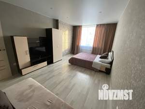 1-к квартира, посуточно, 42м2, 7/9 этаж