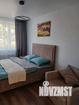 1-к квартира, посуточно, 35м2, 2/9 этаж