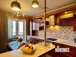 3-к квартира, посуточно, 86м2, 4/8 этаж