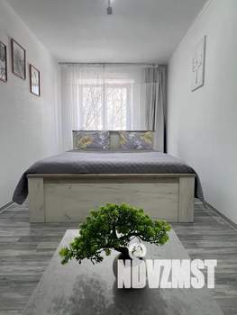 2-к квартира, посуточно, 44м2, 2/5 этаж