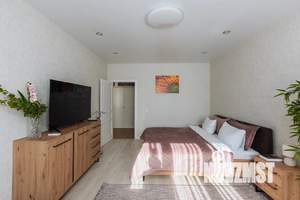 1-к квартира, посуточно, 50м2, 7/12 этаж