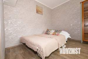 2-к квартира, посуточно, 48м2, 1/5 этаж