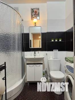 1-к квартира, посуточно, 36м2, 4/8 этаж