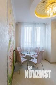 1-к квартира, посуточно, 34м2, 11/16 этаж