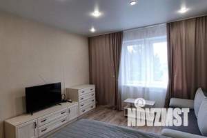 1-к квартира, посуточно, 45м2, 5/10 этаж