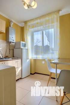 1-к квартира, посуточно, 30м2, 3/5 этаж