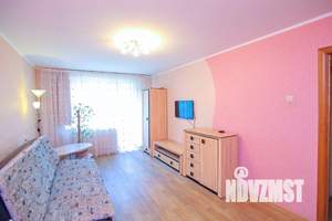 2-к квартира, посуточно, 44м2, 1/1 этаж
