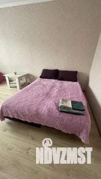 1-к квартира, посуточно, 46м2, 3/8 этаж