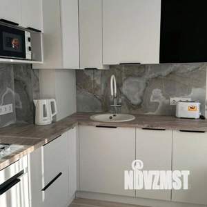 1-к квартира, посуточно, 29м2, 1/1 этаж