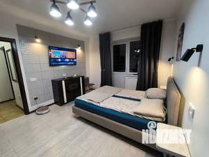 1-к квартира, посуточно, 37м2, 7/9 этаж