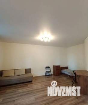 Студия квартира, посуточно, 35м2, 3/12 этаж