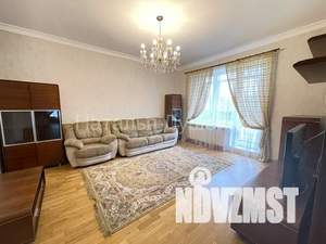 4-к квартира, на длительный срок, 140м2, 2/10 этаж