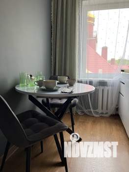 2-к квартира, посуточно, 41м2, 4/4 этаж