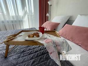 2-к квартира, посуточно, 43м2, 1/1 этаж
