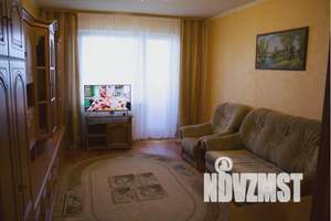 3-к квартира, посуточно, 66м2, 4/6 этаж