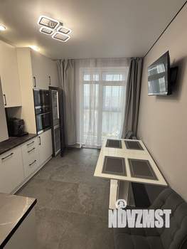 1-к квартира, посуточно, 41м2, 8/9 этаж