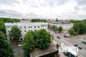 1-к квартира, посуточно, 40м2, 6/9 этаж