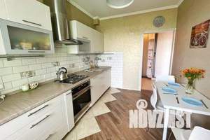 1-к квартира, посуточно, 47м2, 8/9 этаж