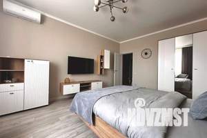 1-к квартира, посуточно, 35м2, 7/18 этаж