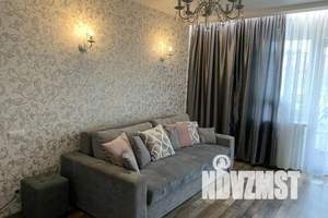 1-к квартира, посуточно, 44м2, 4/8 этаж