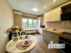 1-к квартира, посуточно, 42м2, 3/8 этаж