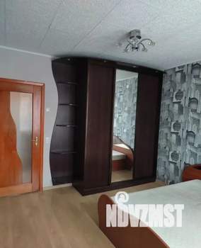 2-к квартира, посуточно, 50м2, 5/5 этаж