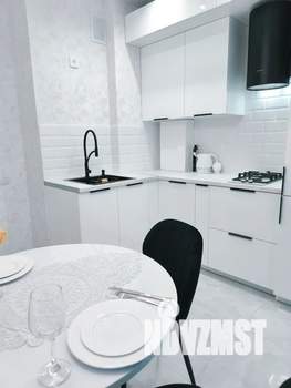 1-к квартира, посуточно, 32м2, 4/9 этаж