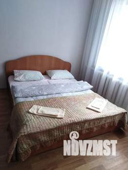 1-к квартира, посуточно, 37м2, 1/10 этаж