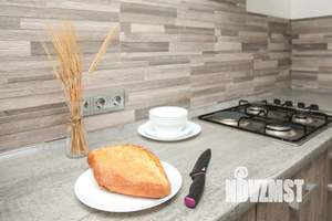 Студия квартира, посуточно, 41м2, 9/10 этаж