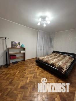 3-к квартира, посуточно, 100м2, 2/3 этаж