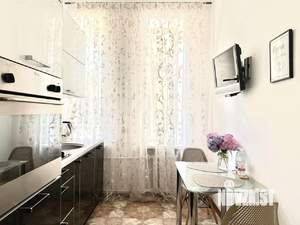 1-к квартира, посуточно, 40м2, 1/4 этаж