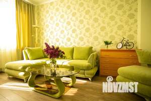 2-к квартира, посуточно, 72м2, 4/8 этаж