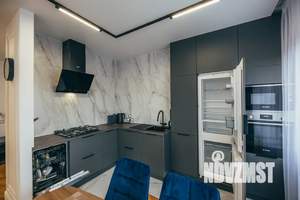 1-к квартира, посуточно, 42м2, 8/10 этаж