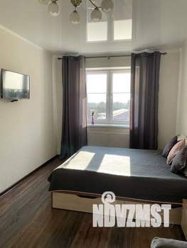 1-к квартира, посуточно, 36м2, 4/8 этаж