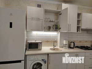 1-к квартира, посуточно, 37м2, 1/8 этаж