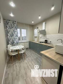 1-к квартира, посуточно, 34м2, 7/8 этаж